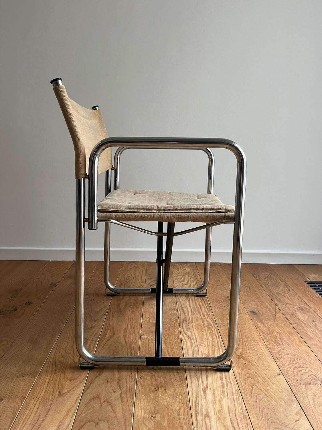 2 chairs - Lammhults Model No. X75-2 - Börge Lindau & Bo Lindekrantz