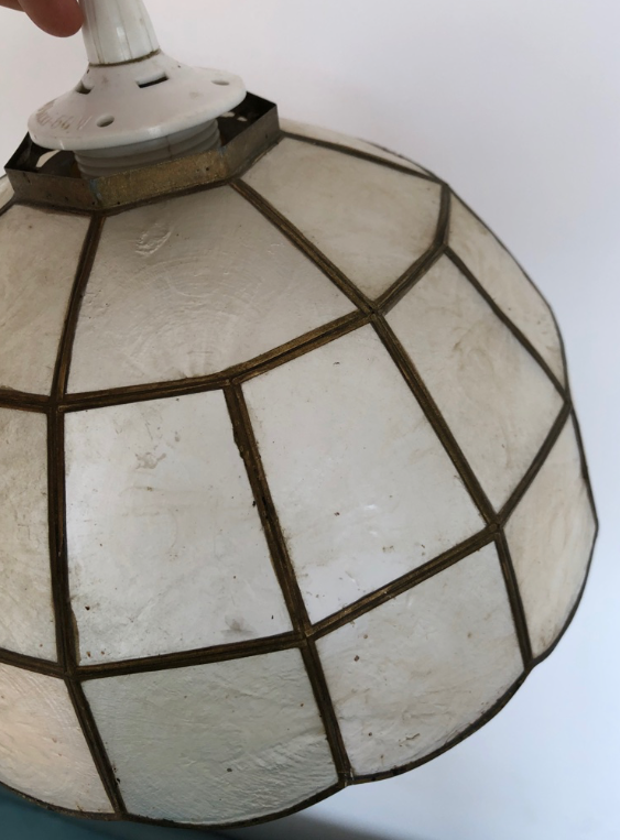 Mother-of-pearl hanging lamp