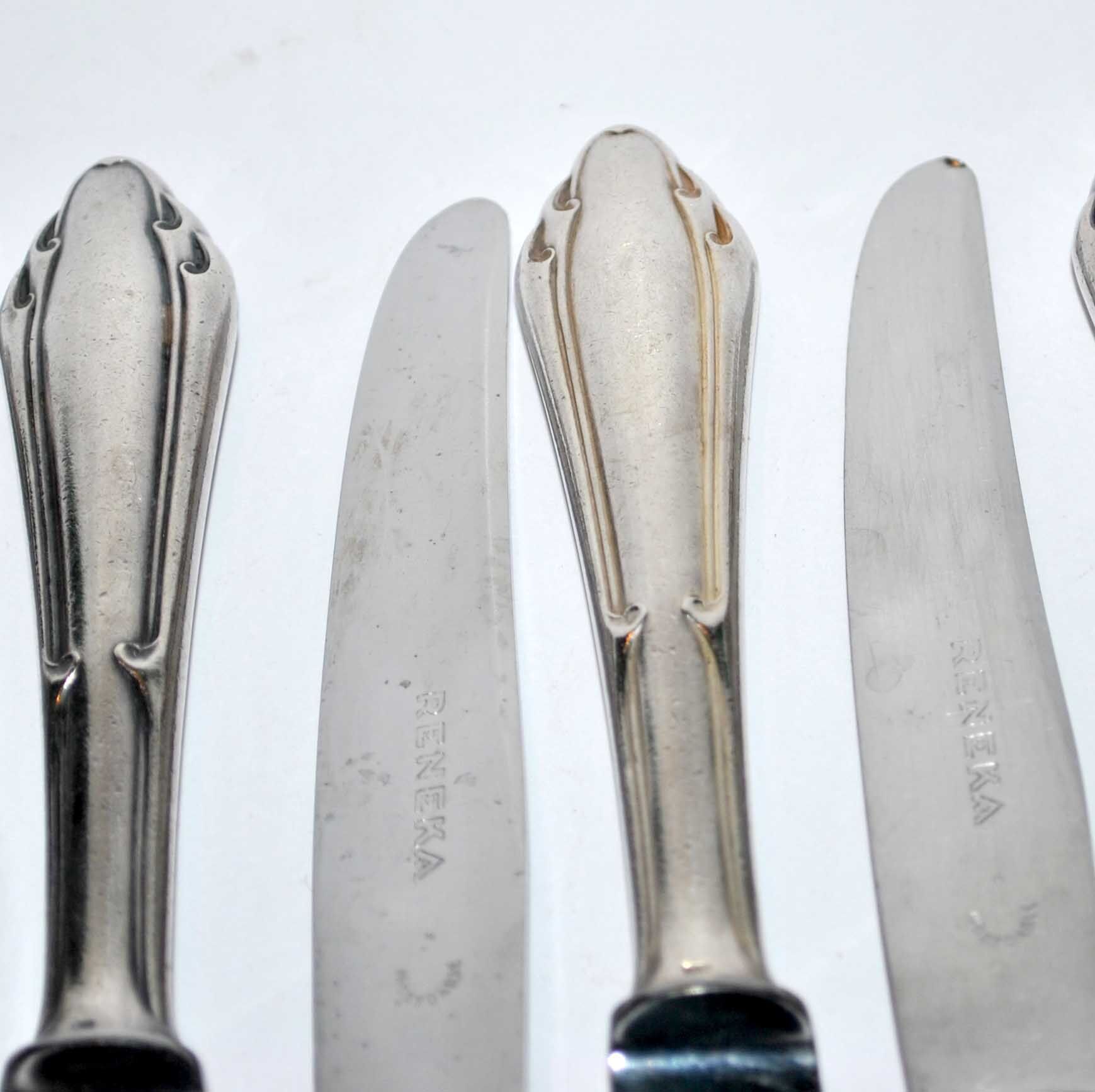 Series of 10 modernist dessert knives in silver metal RENEKA 1950