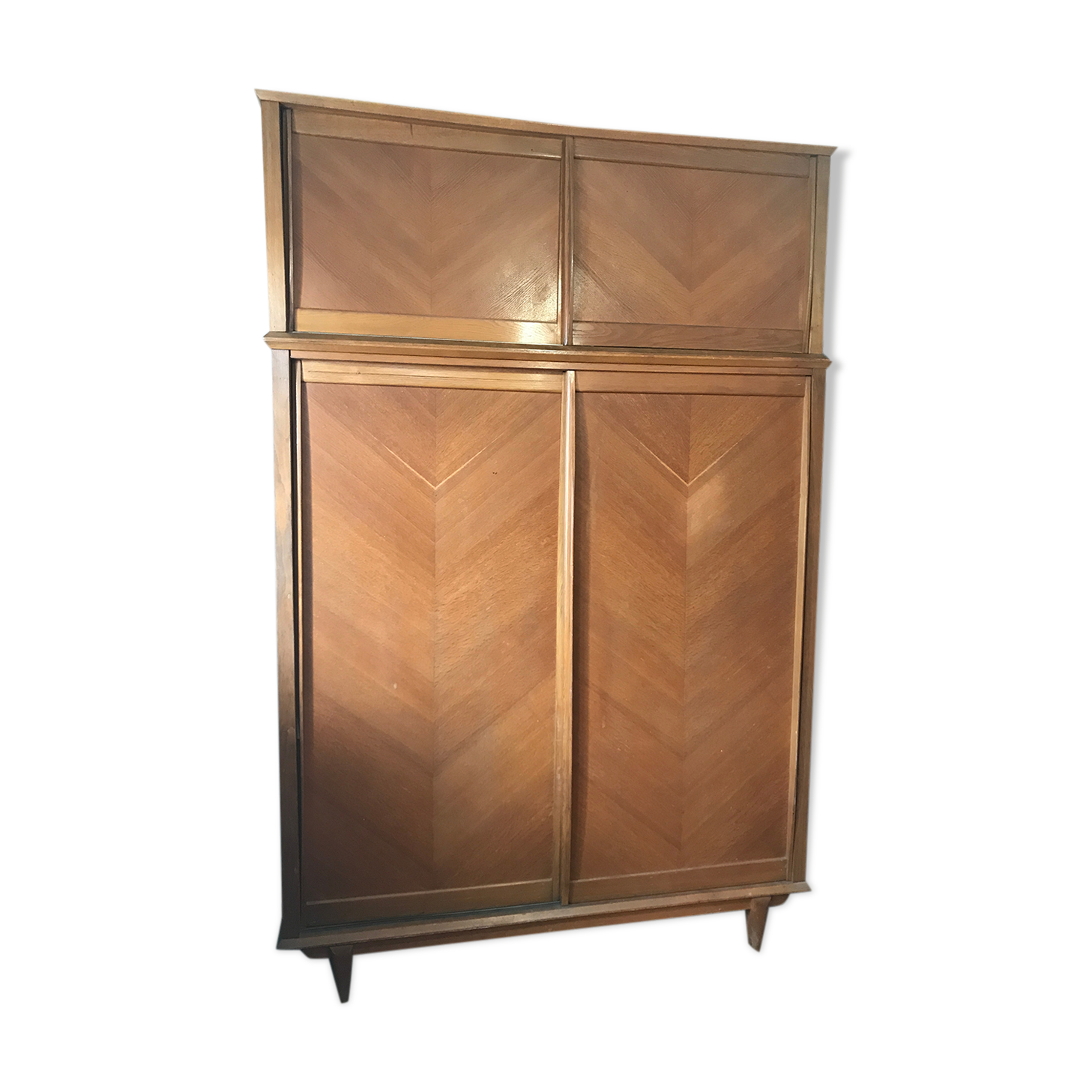 Armoire portes coulilssantes vintage des années 50 circa 1950 1960 style prouvé perriand moderniste