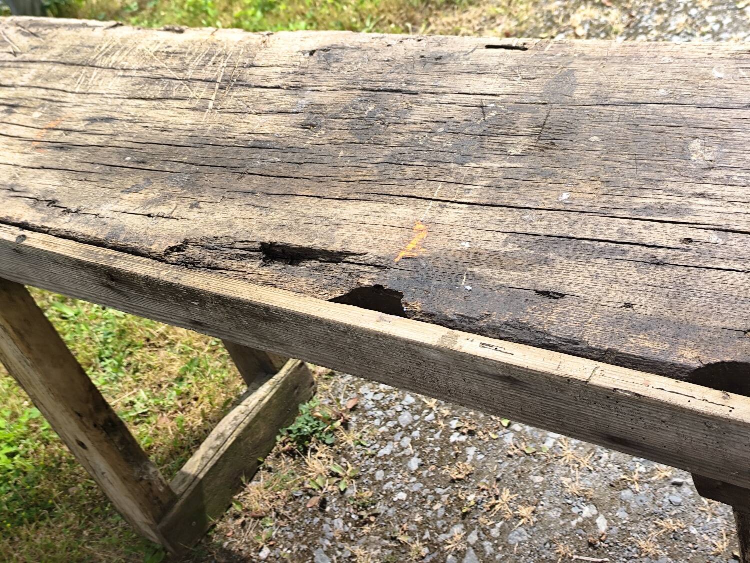 Old small 160 cm carpenter's workbench in solid oak