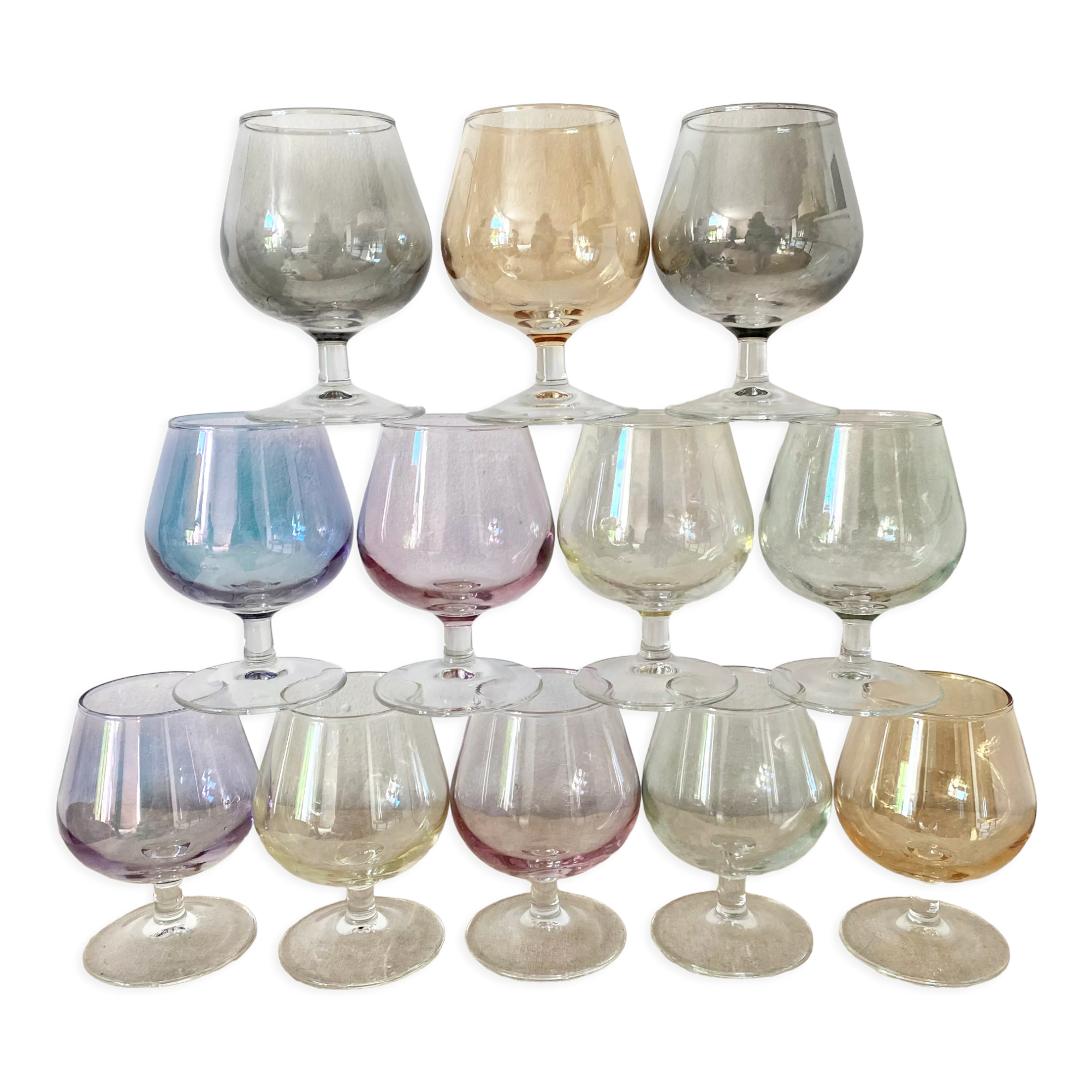 12 colored stemmed lenses