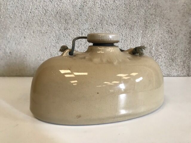 Bouillotte ancienne en terre cuite vernissée vintage