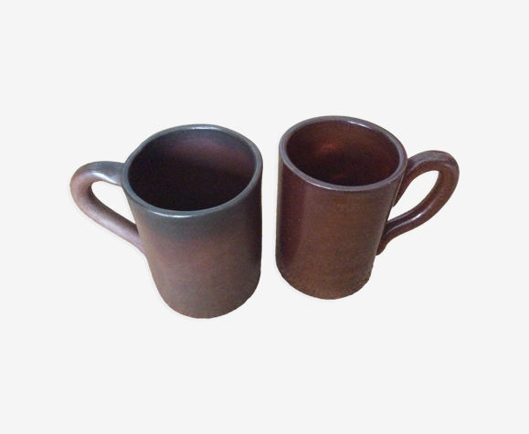 2 mugs en grès