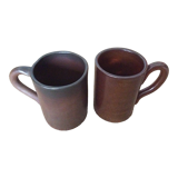 2 stoneware mugs