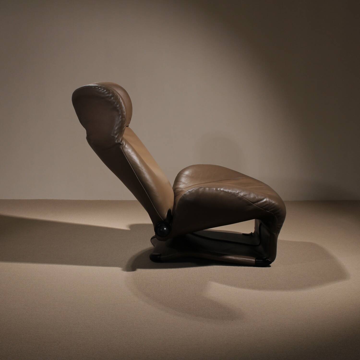 Lounge Chair ‚Wink‘ by Toshiyuki Kita for Cassina | Italy 1980