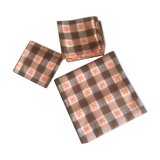 Tablecloth and 12 vintage towels