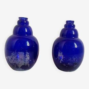 Paire de vase art déco bleu colbat avec inclusions feuille d'argent hauteur 24 cm