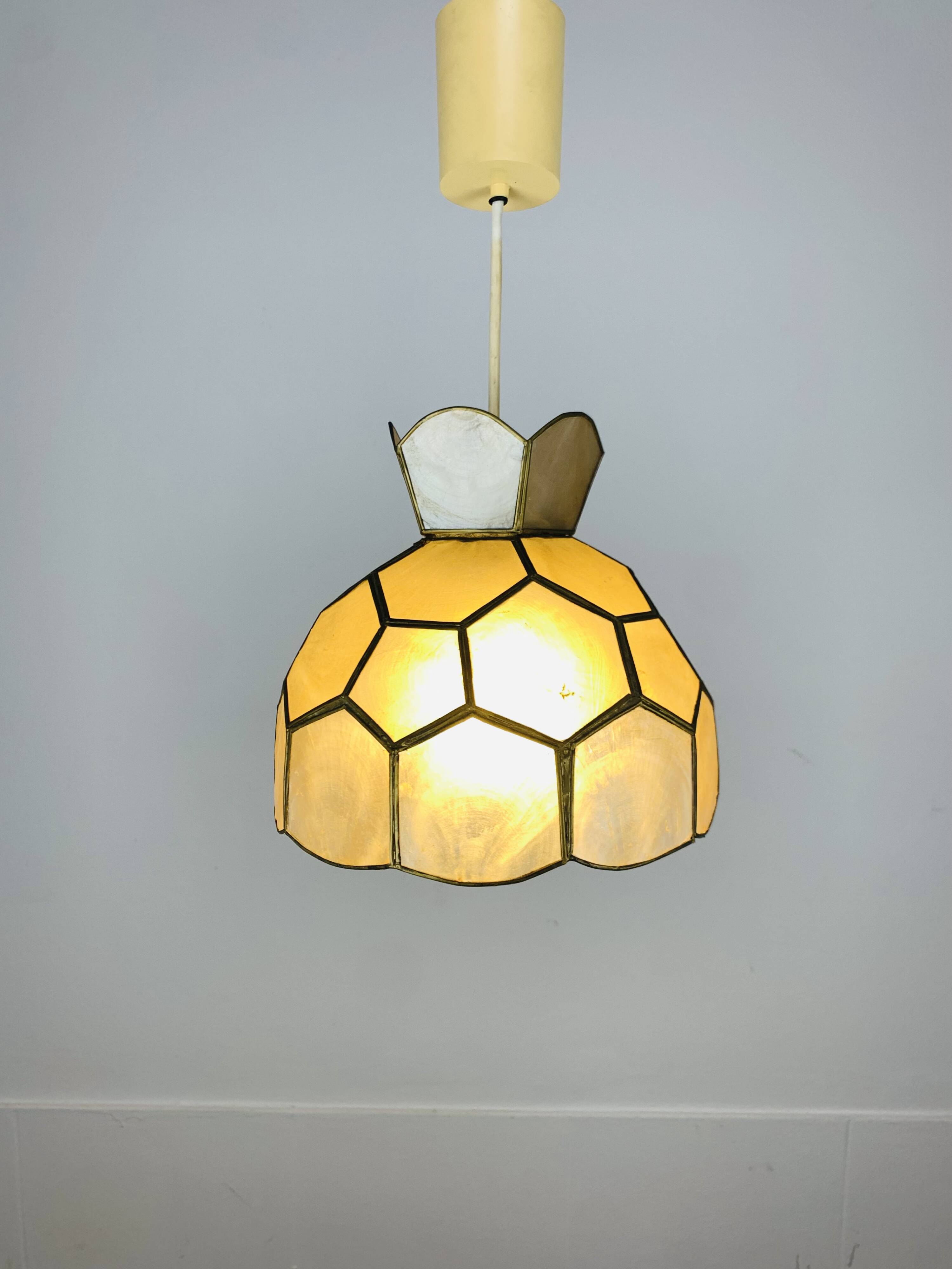Vintage 60s mother-of-pearl and brass pendant light