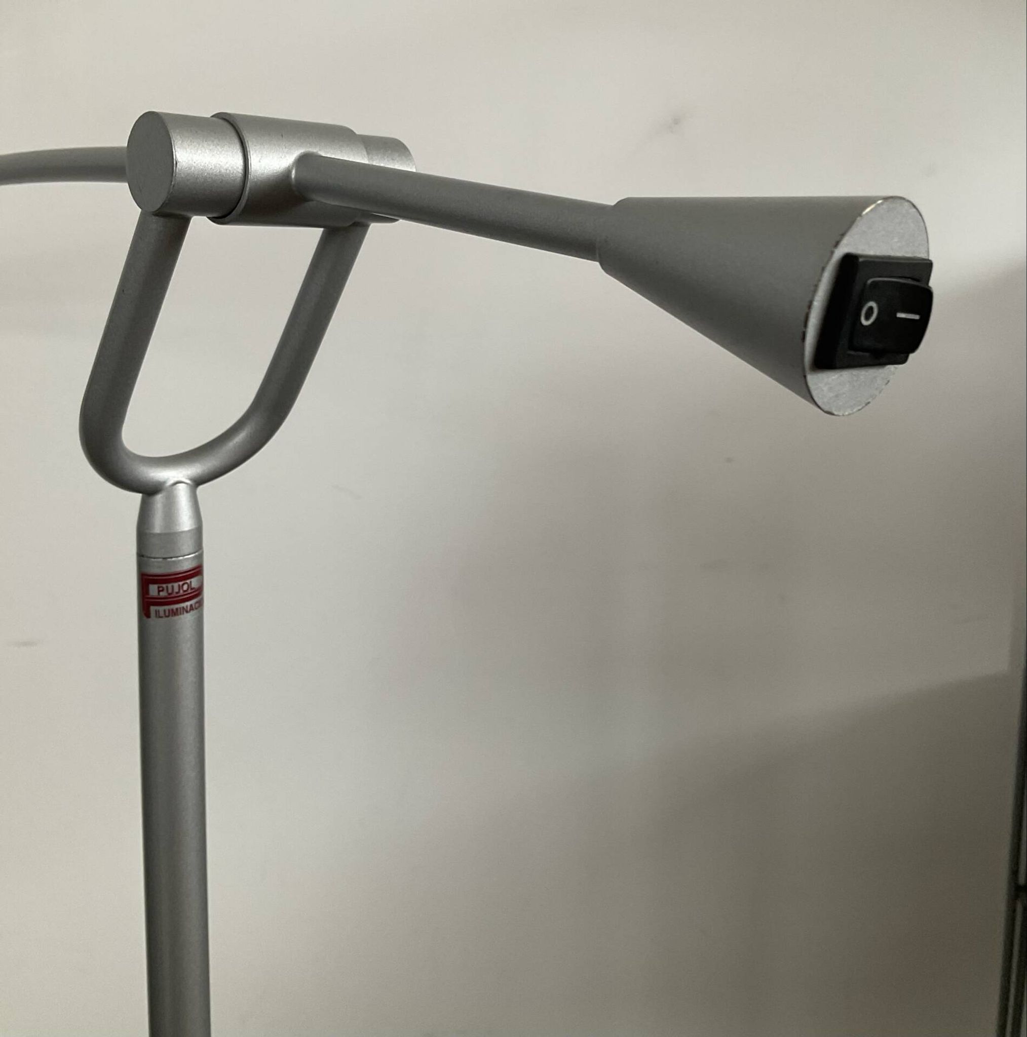 Lampadaire liseuse design Pujol Iluminacion