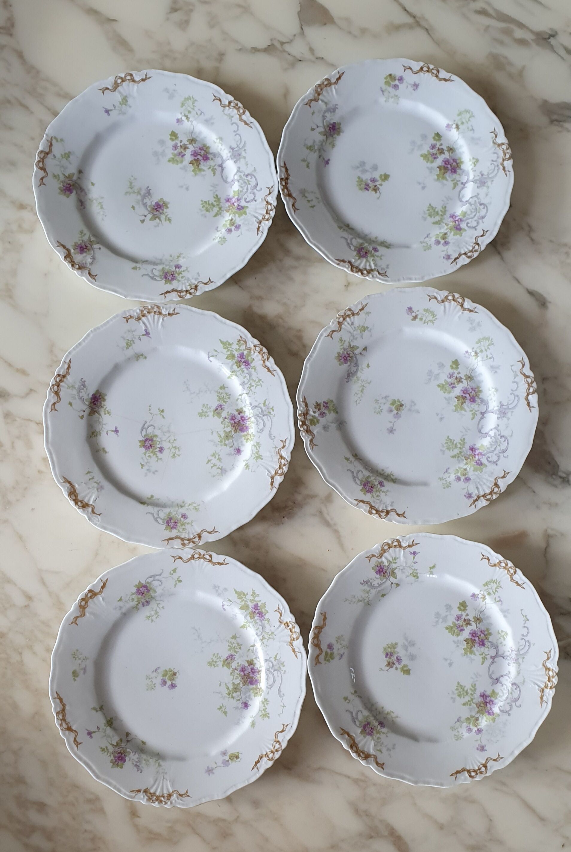 Porcelain dessert plates