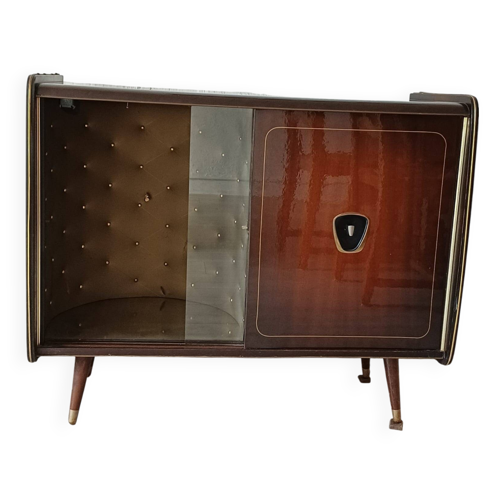 Vintage 1950s TV cabinet, with tapered legs.