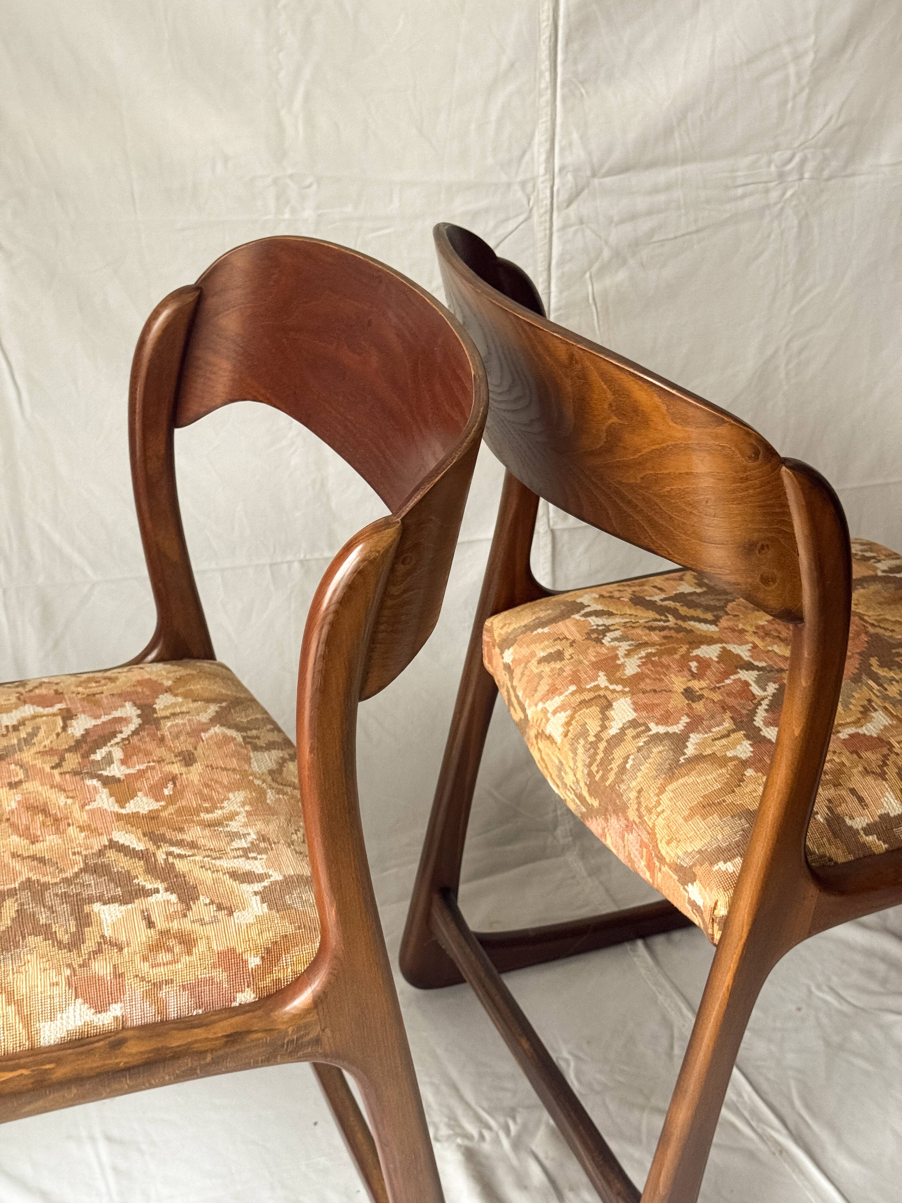 Set of 3 Baumann chairs, model bémol nicknamed sled.