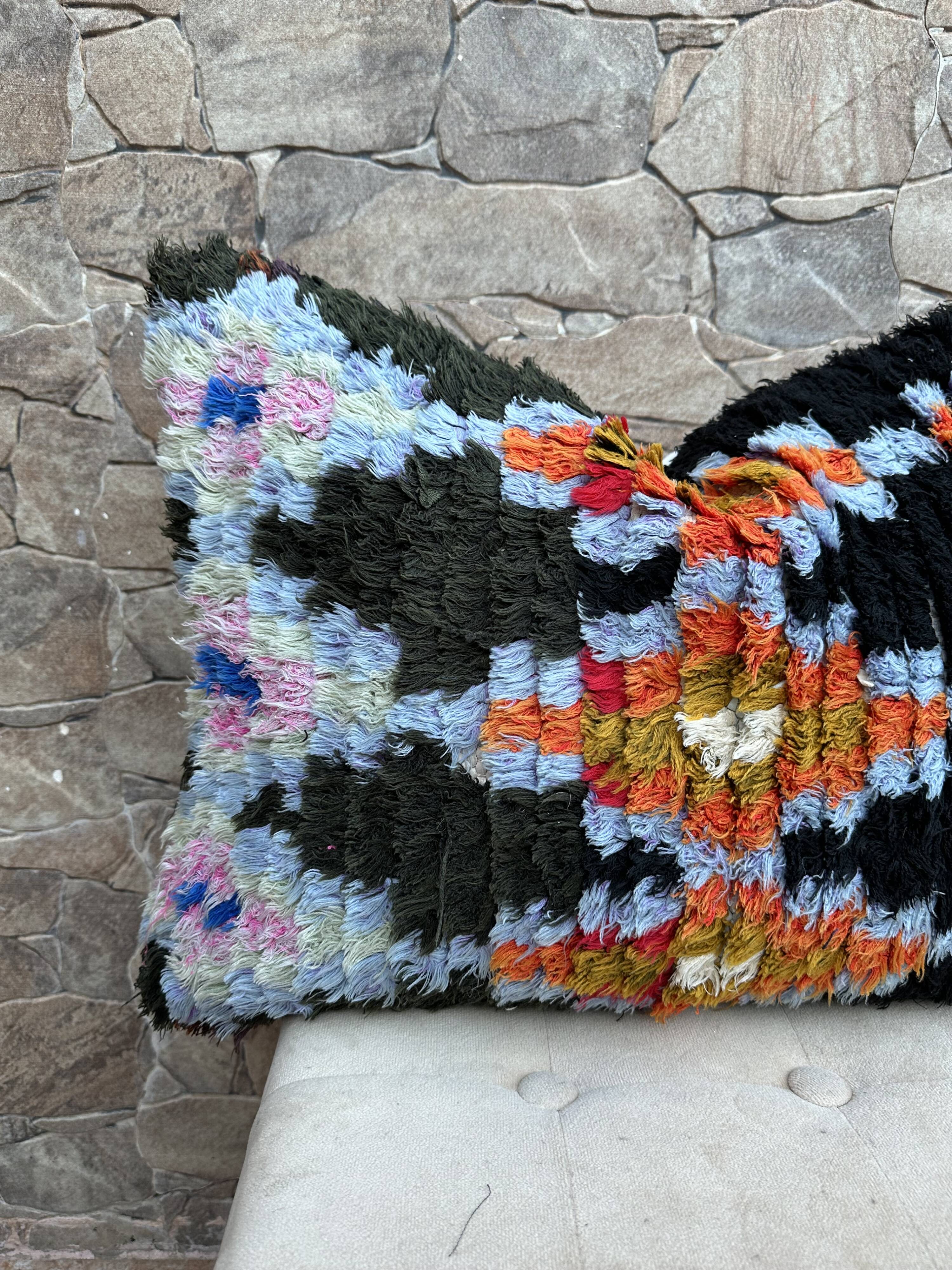 Beautiful vintage Berber Kilim cushion from Morocco