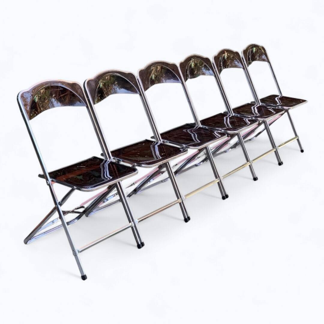 6 chaises pliantes en Plexiglas fumé et métal chrome Chaisor 1970