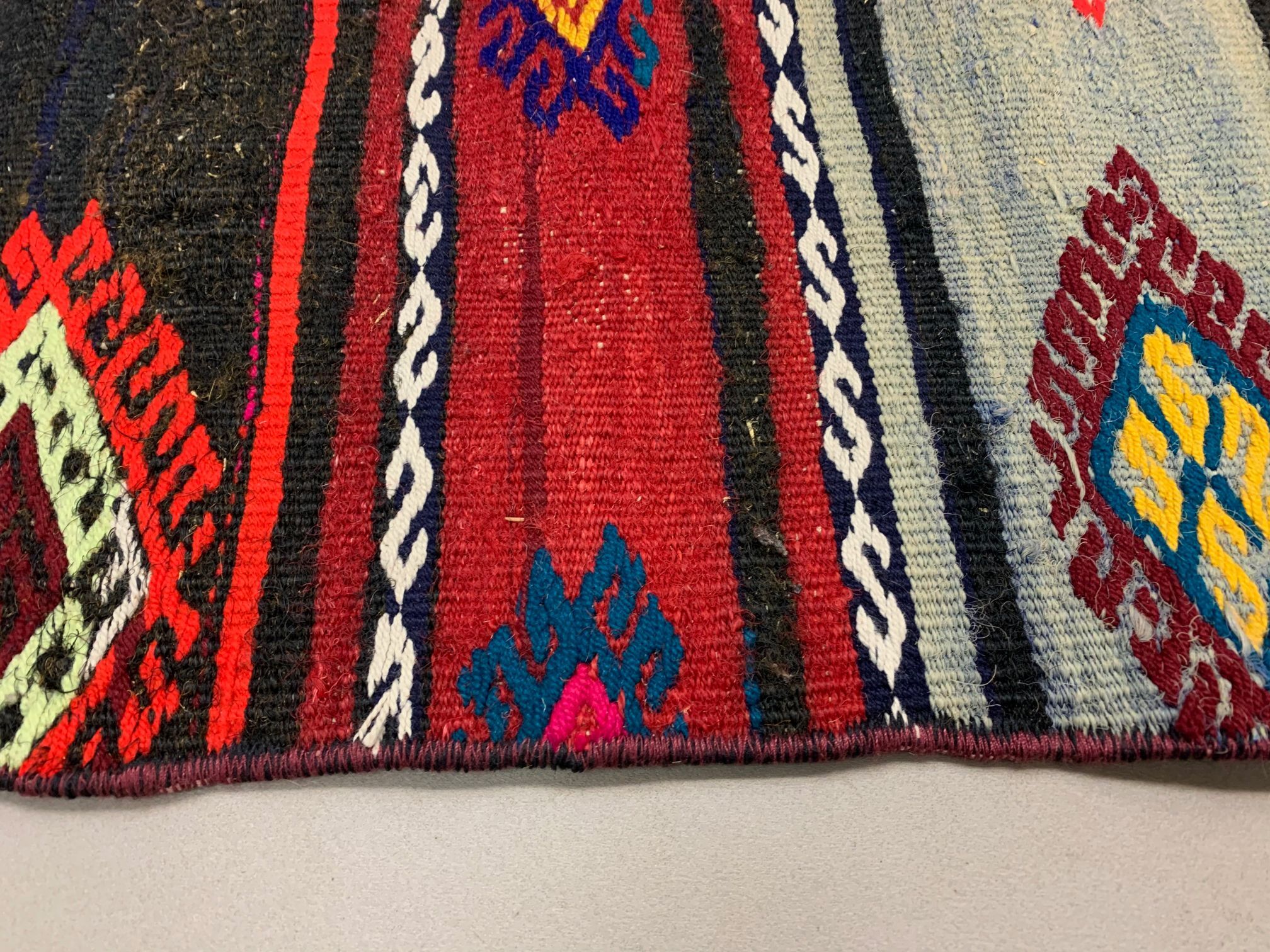 Old Turkish narrow Kilim Runner 250x45 cm, shabby chic, vintage kelim Colourful