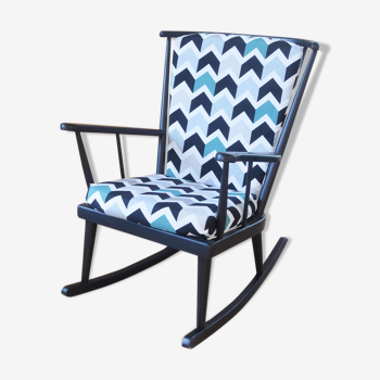 Fauteuil à bascule à chevrons