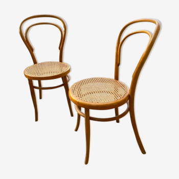 6 chaises en bois courbé Thonet