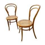 6 curved wooden chairs Thonet