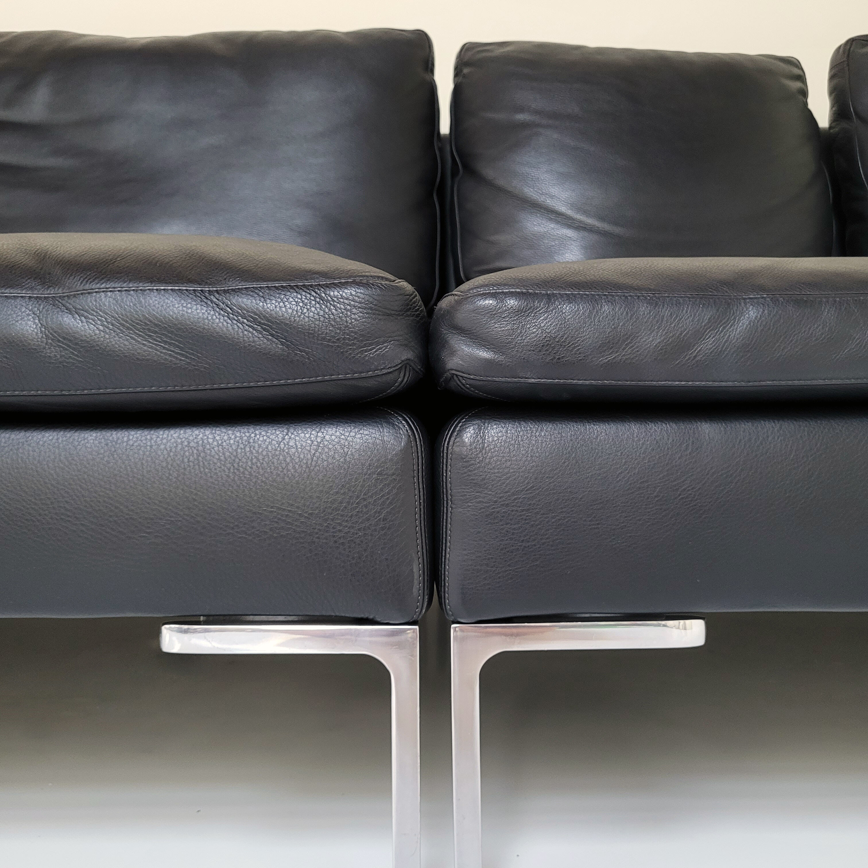 2 B&B Italia Charles Large sofa