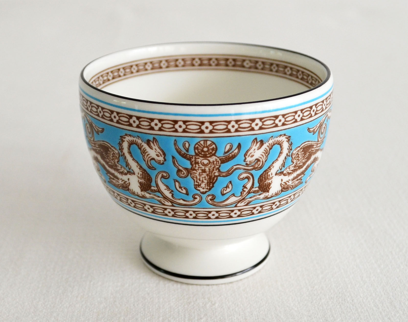 Wedgwood tea cup Florentine model