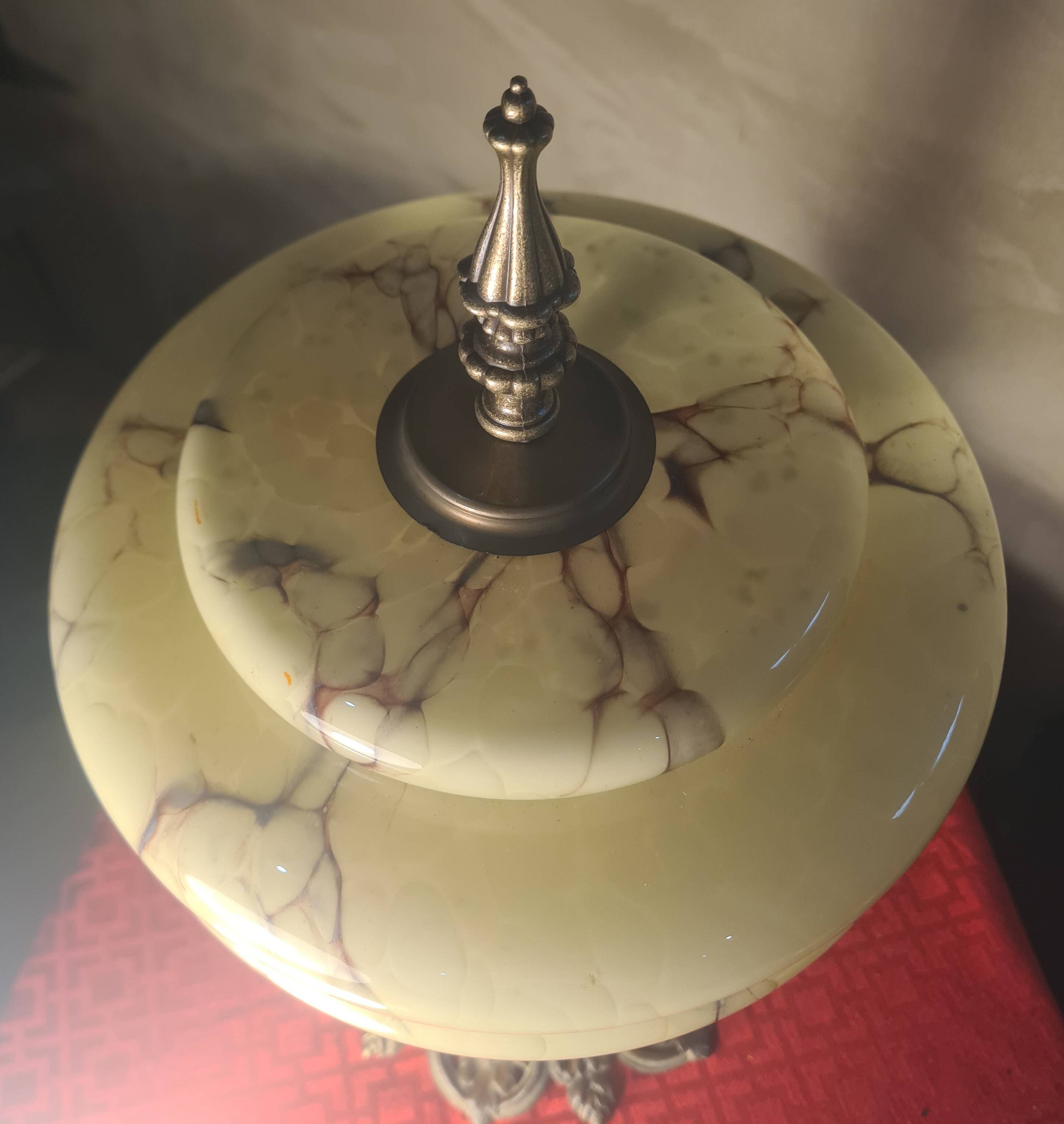 Art Deco lamp 1910 A 40 superb marbled glass shade, 43x23 electric ok, approx.