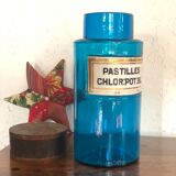 Napoleon lll pharmacy pot