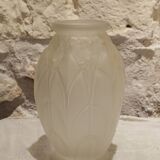 Art Deco molded and satin-finished glass vase, circa 1930