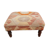 Repose-pied kilim