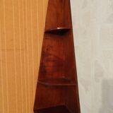 Corner shelf to hang wall