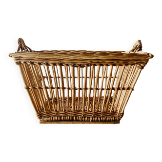 Large vintage wicker basket