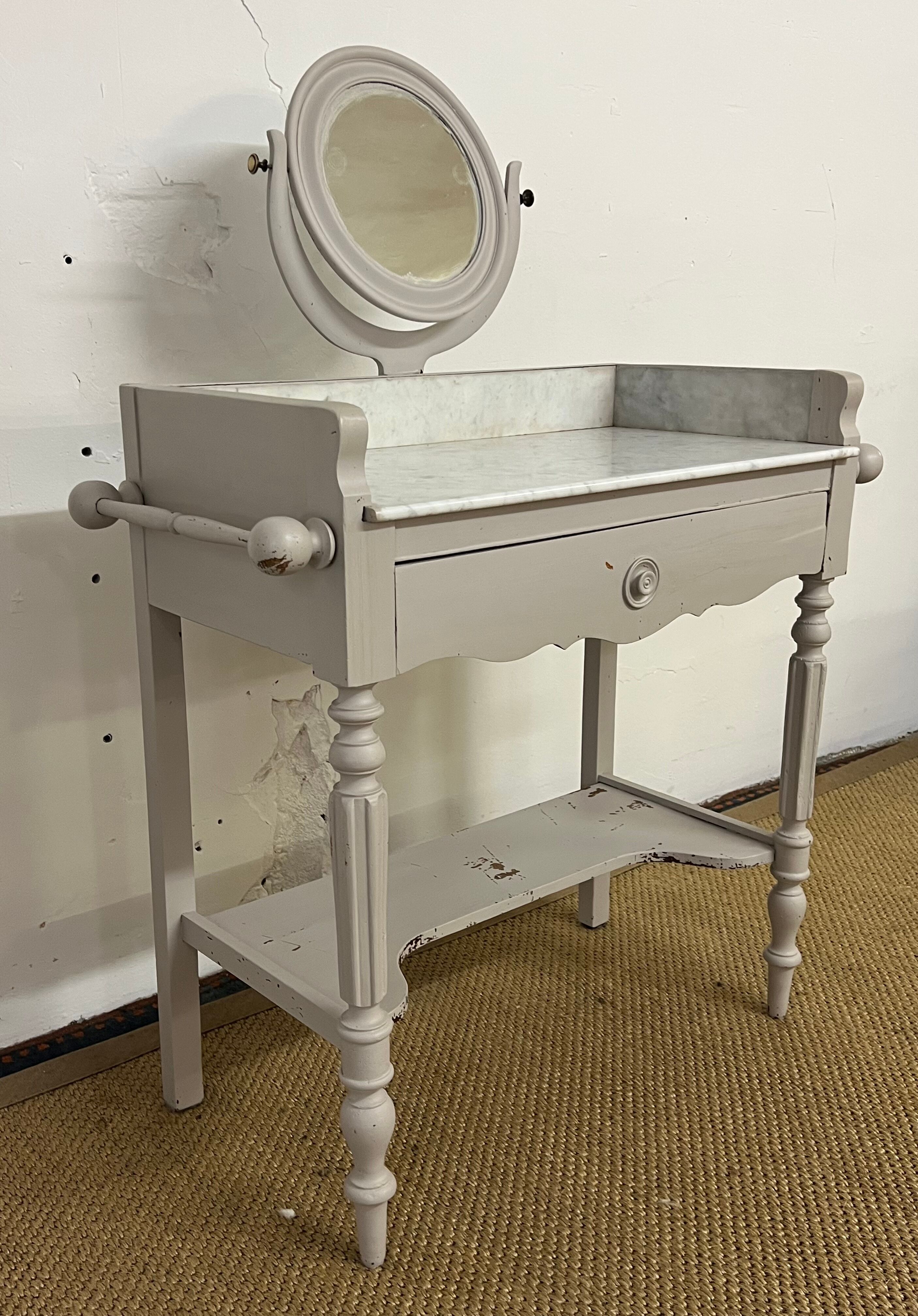 Hairdresser Louis Philippe