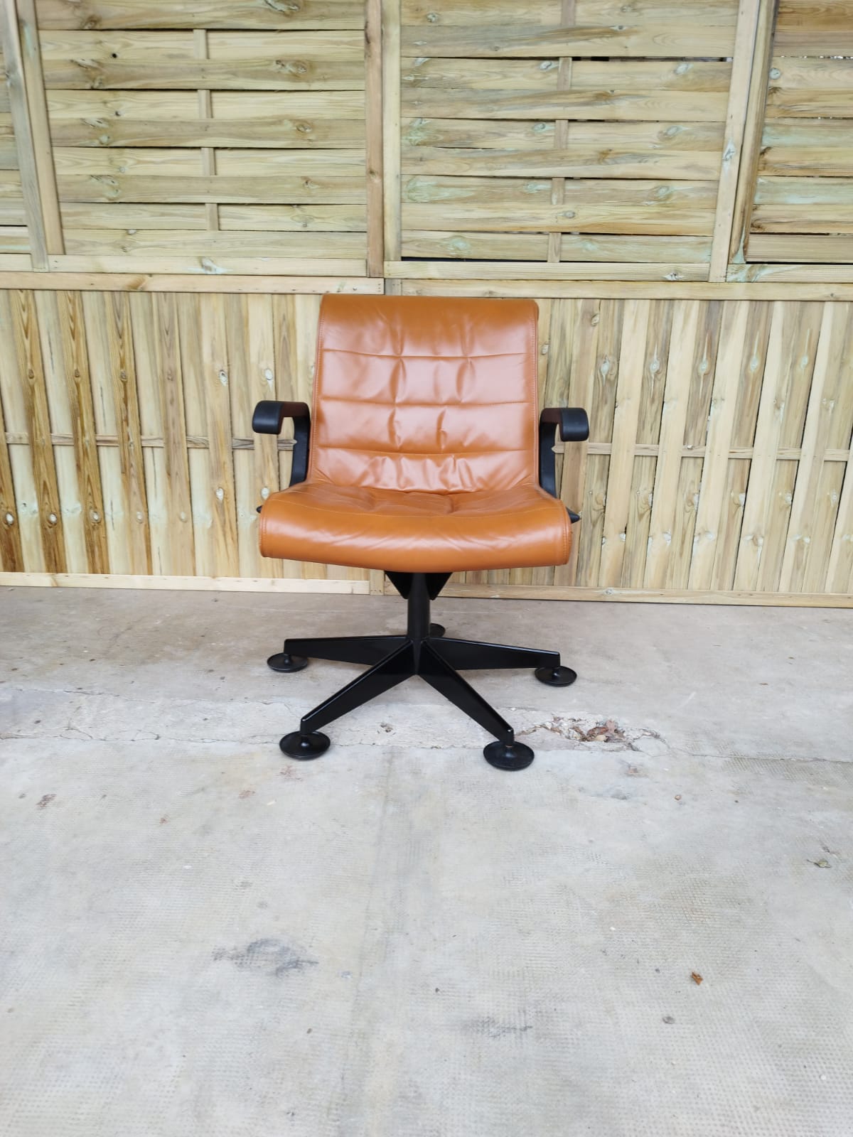 Armchair by Richard Sapper, Knoll 1980