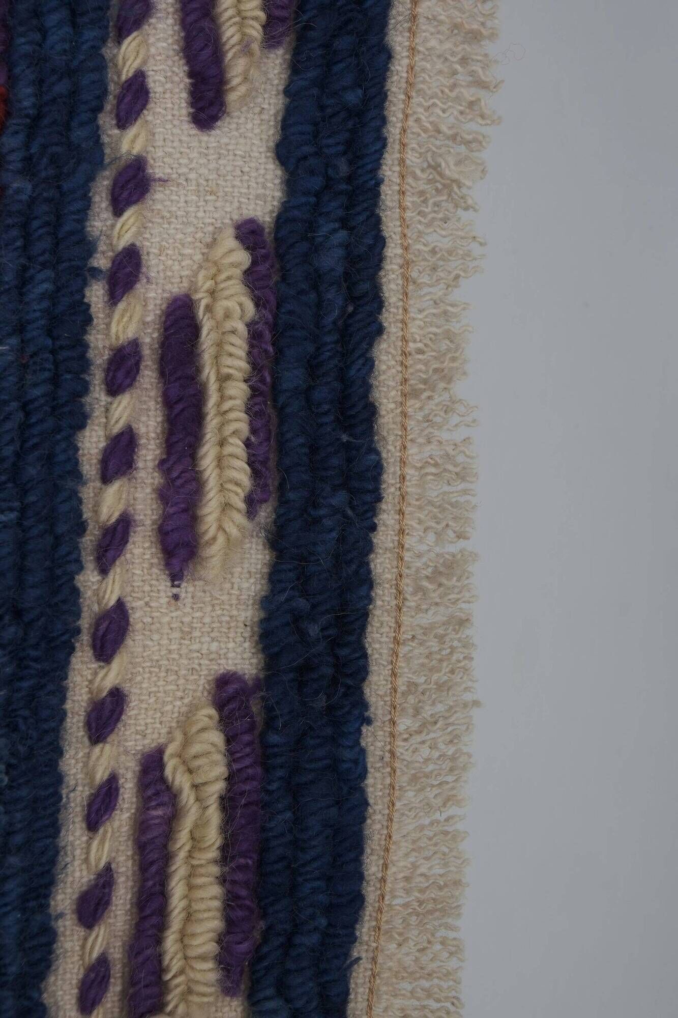 Vintage Turkish handmade rug 109x136 cm