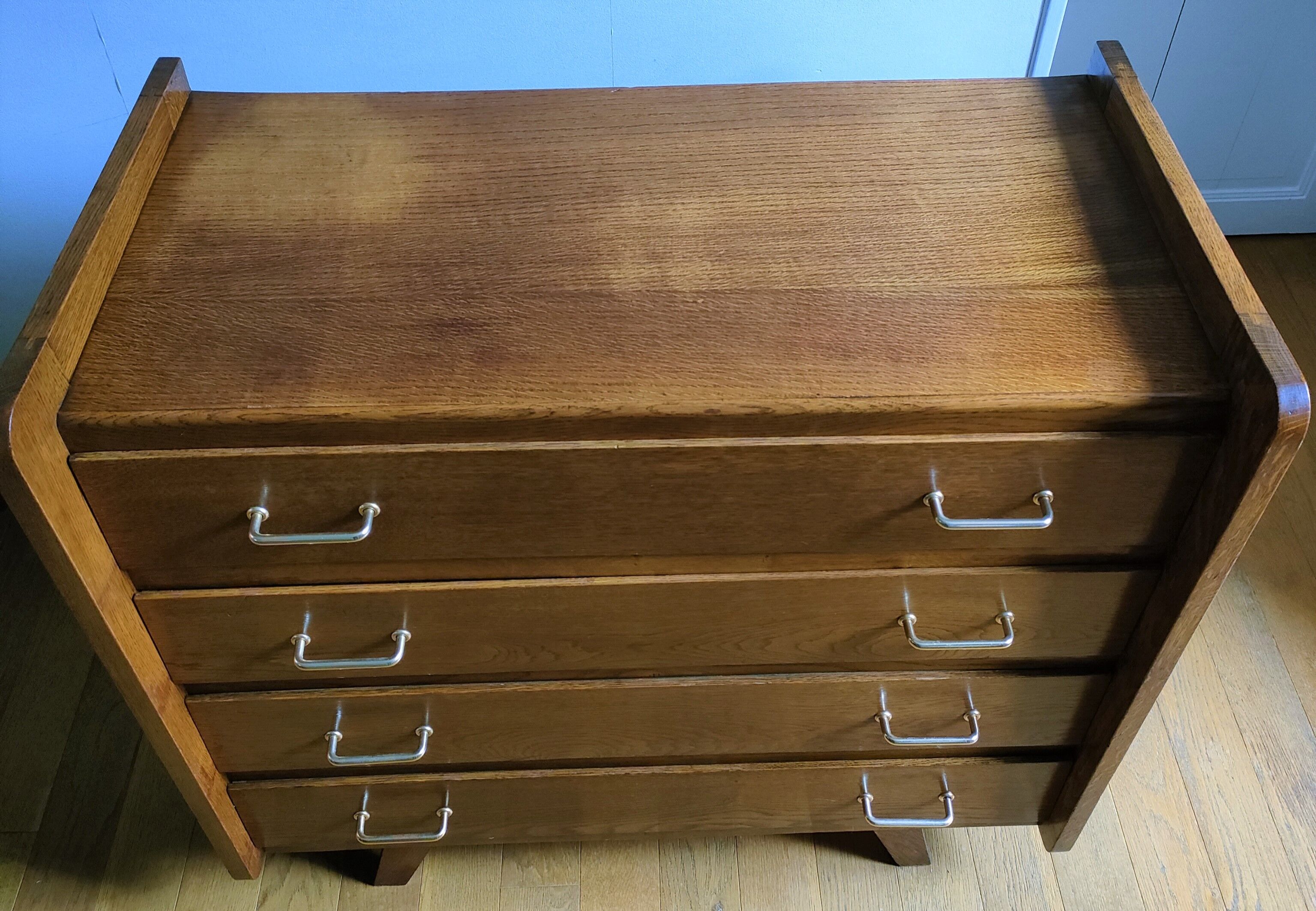 Wooden chest of drawers design 60s