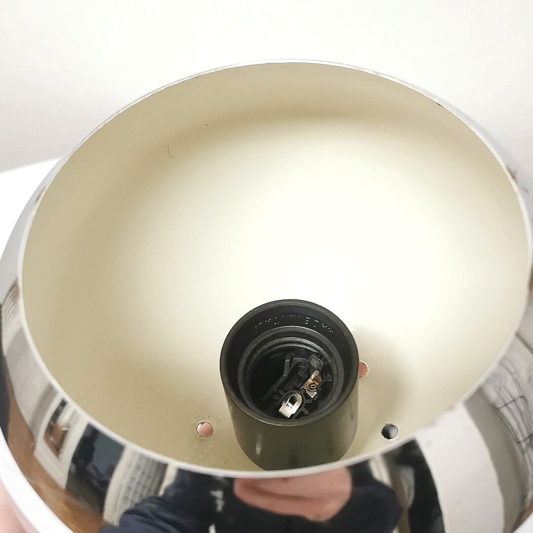 Eyeball stunt suspension