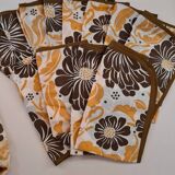 Vintage tablecloth and napkins