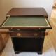 Commode militaire avec tiroirs