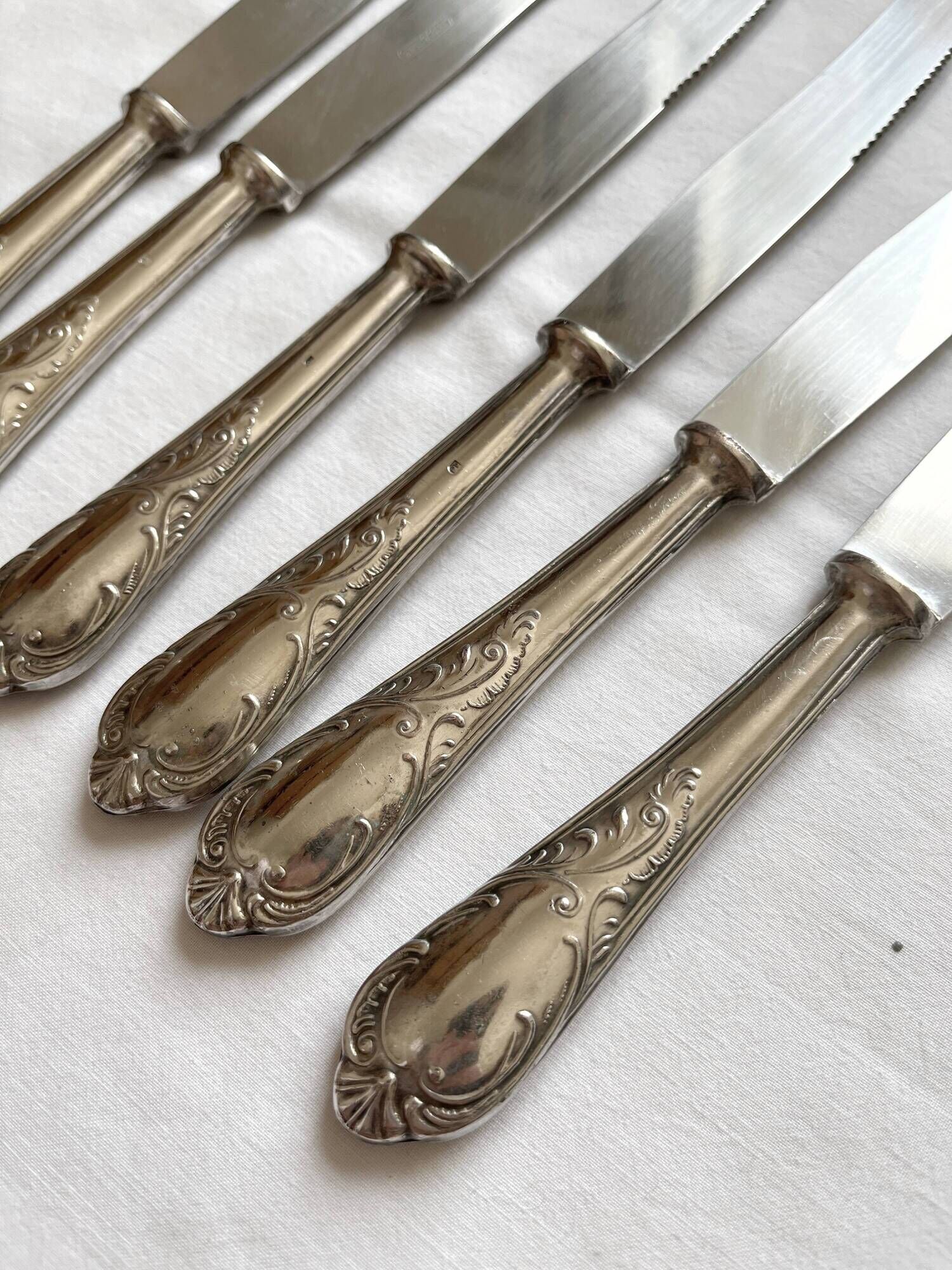 6 antique knives in silver metal and stainless blade