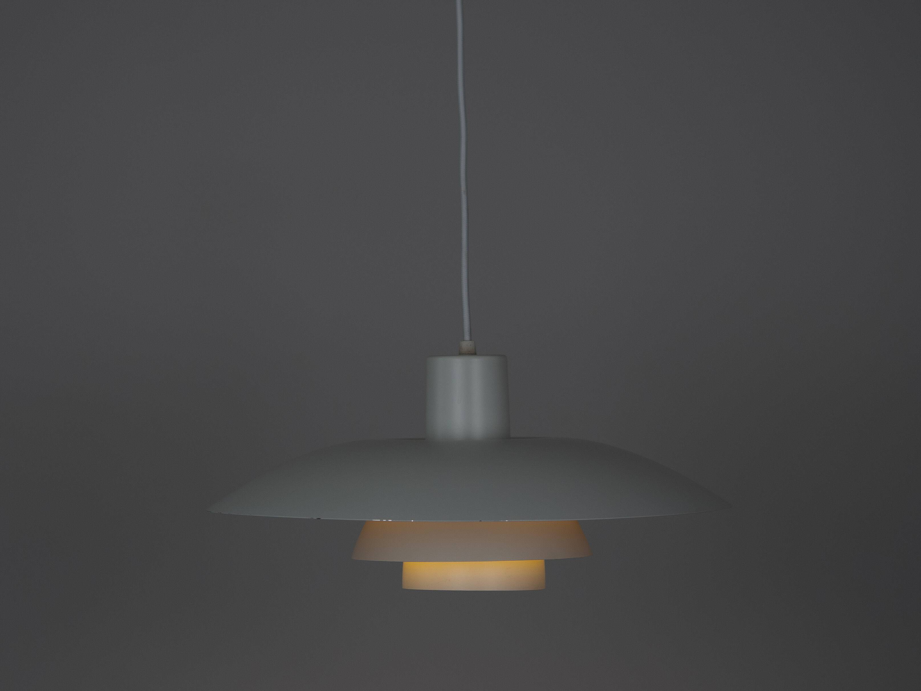 Danish vintage pendant lamp PH 4/3 by Poul Henningsen, Louis Poulsen, 1966