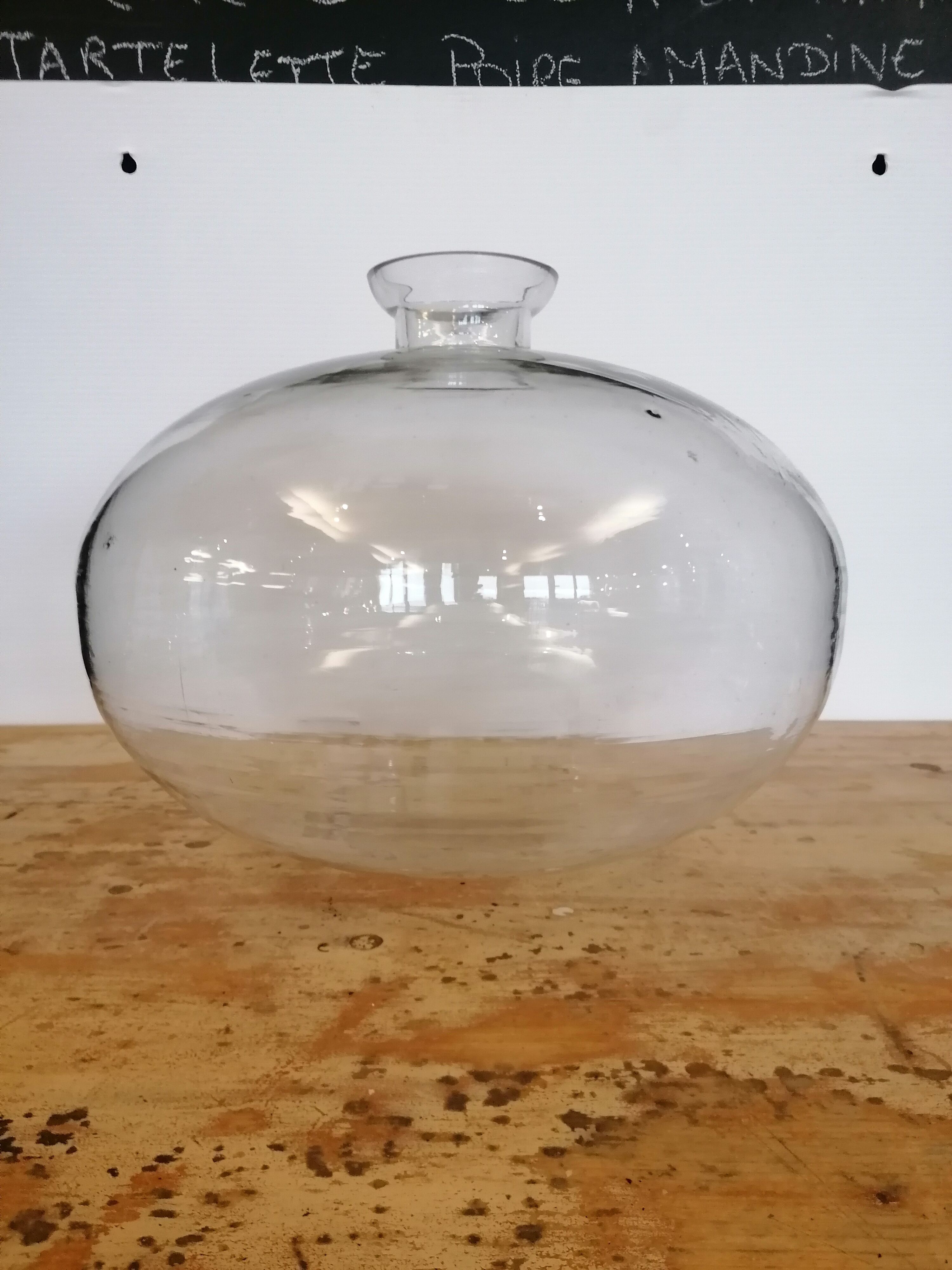 Blown glass vase, 1930, czech republic