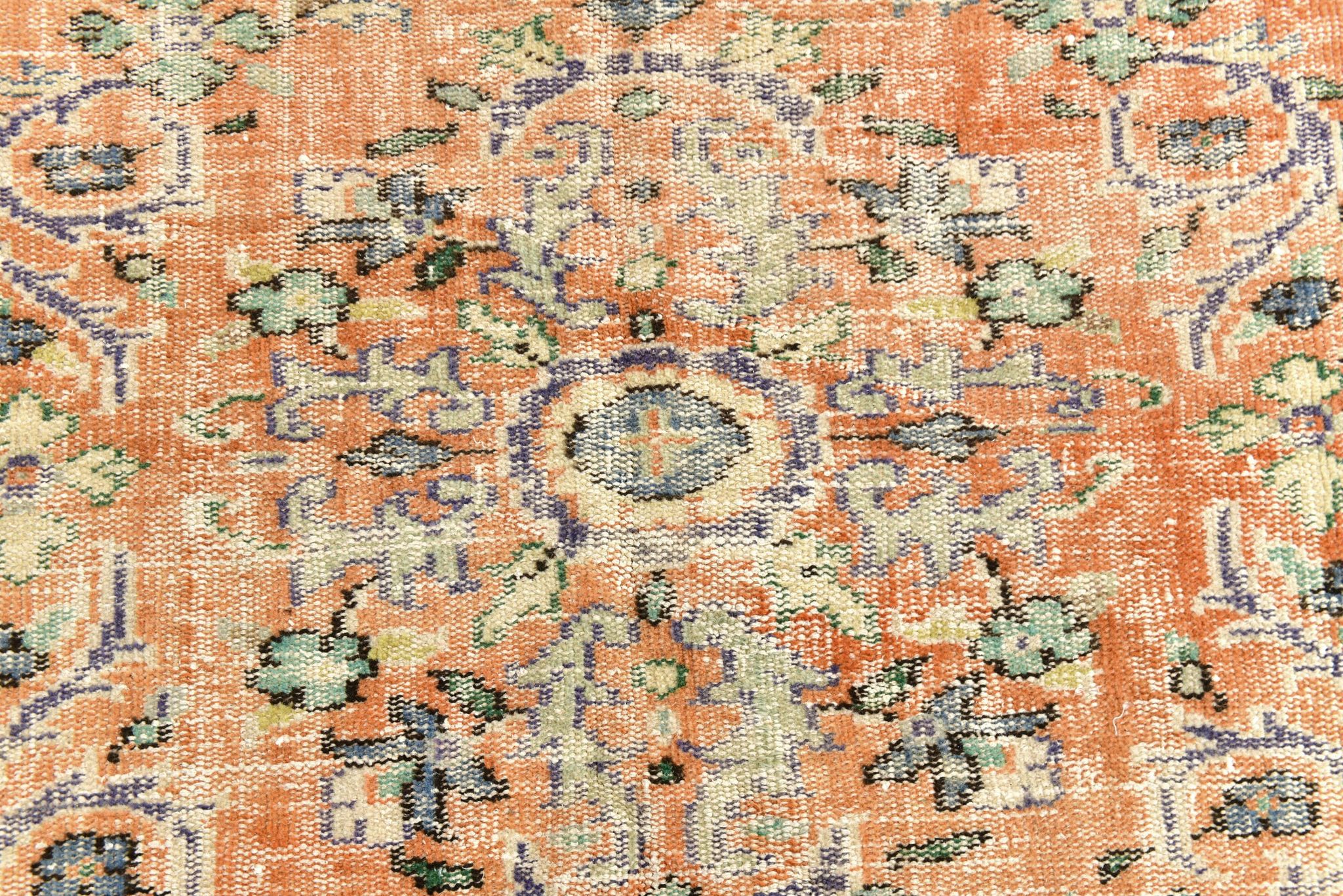 Tapis turc vintage orange citrouille, 191 x 272 cm