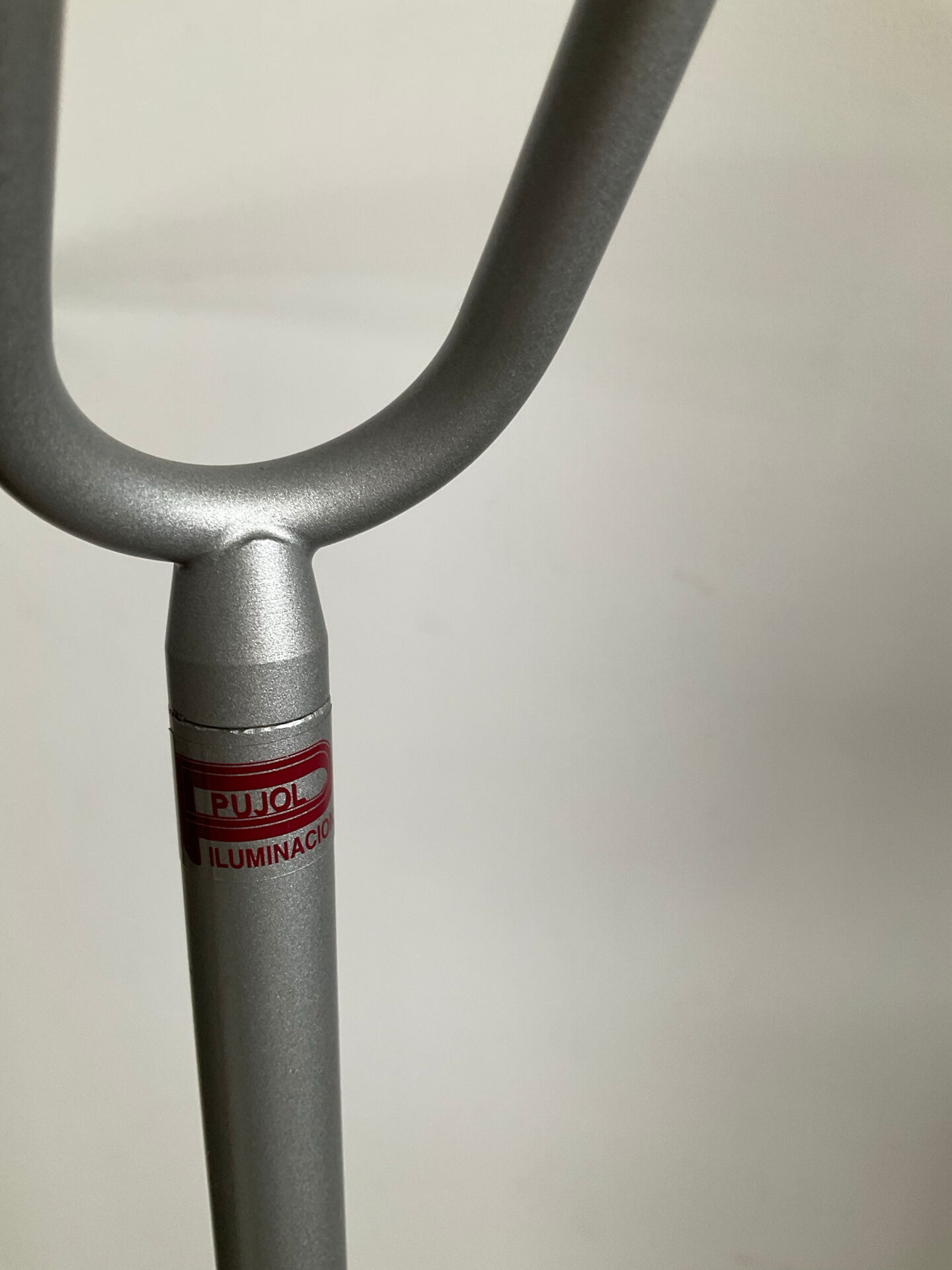 Lampadaire liseuse design Pujol Iluminacion