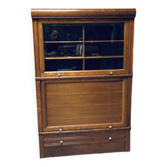 MD furniture small oak dresser