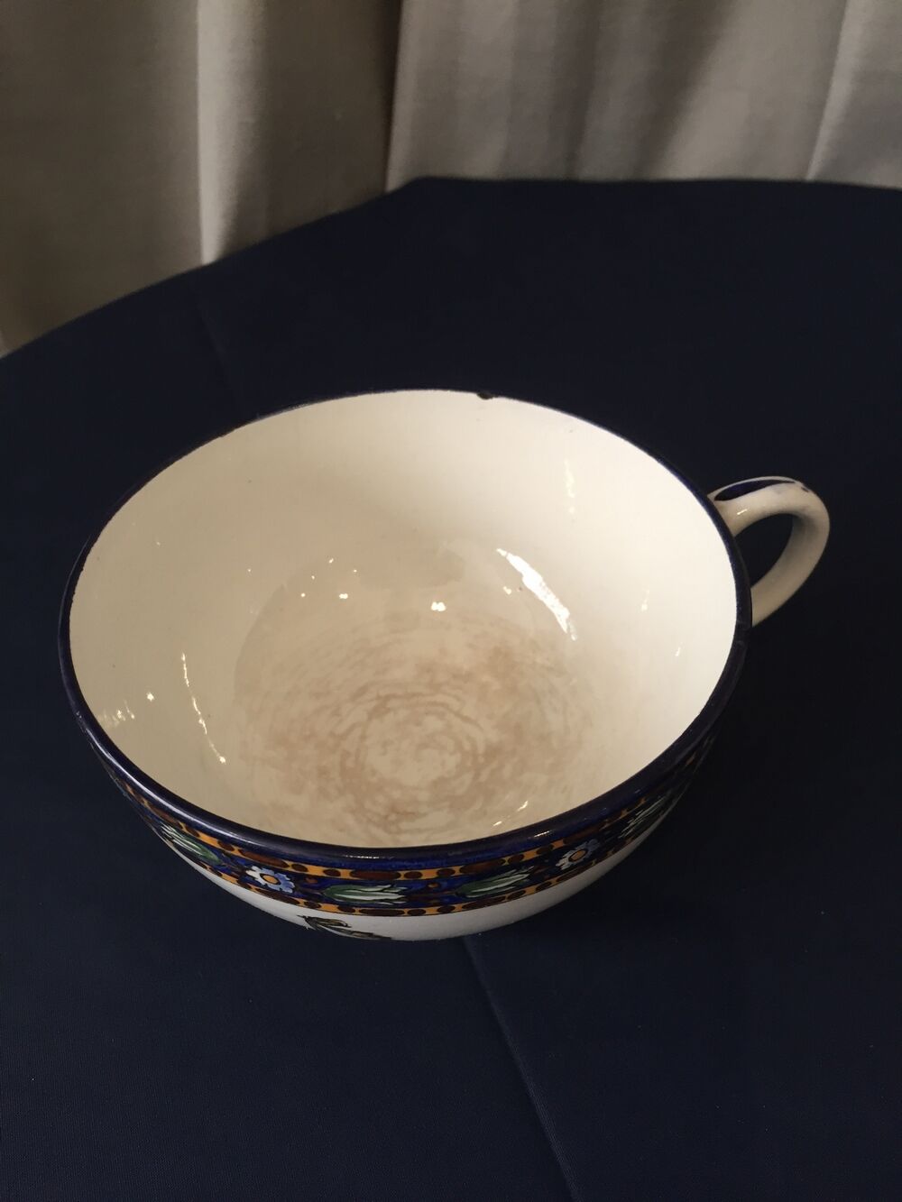 Tasse a the cup with its earthenware sub-cup of gien renaissance model