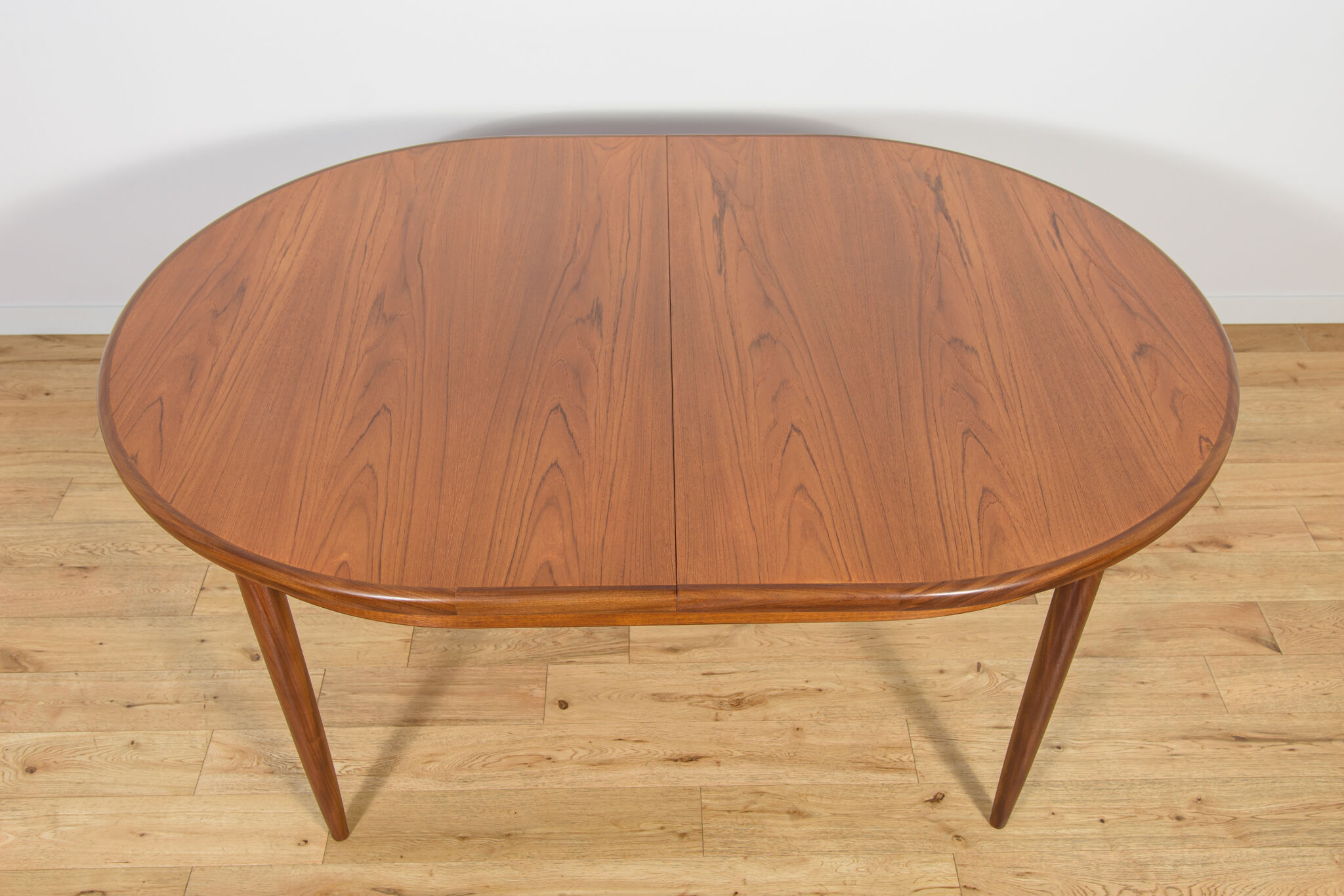 Mid-century teak modern oval dining table from G-Plan, United Kingdom, 1960s