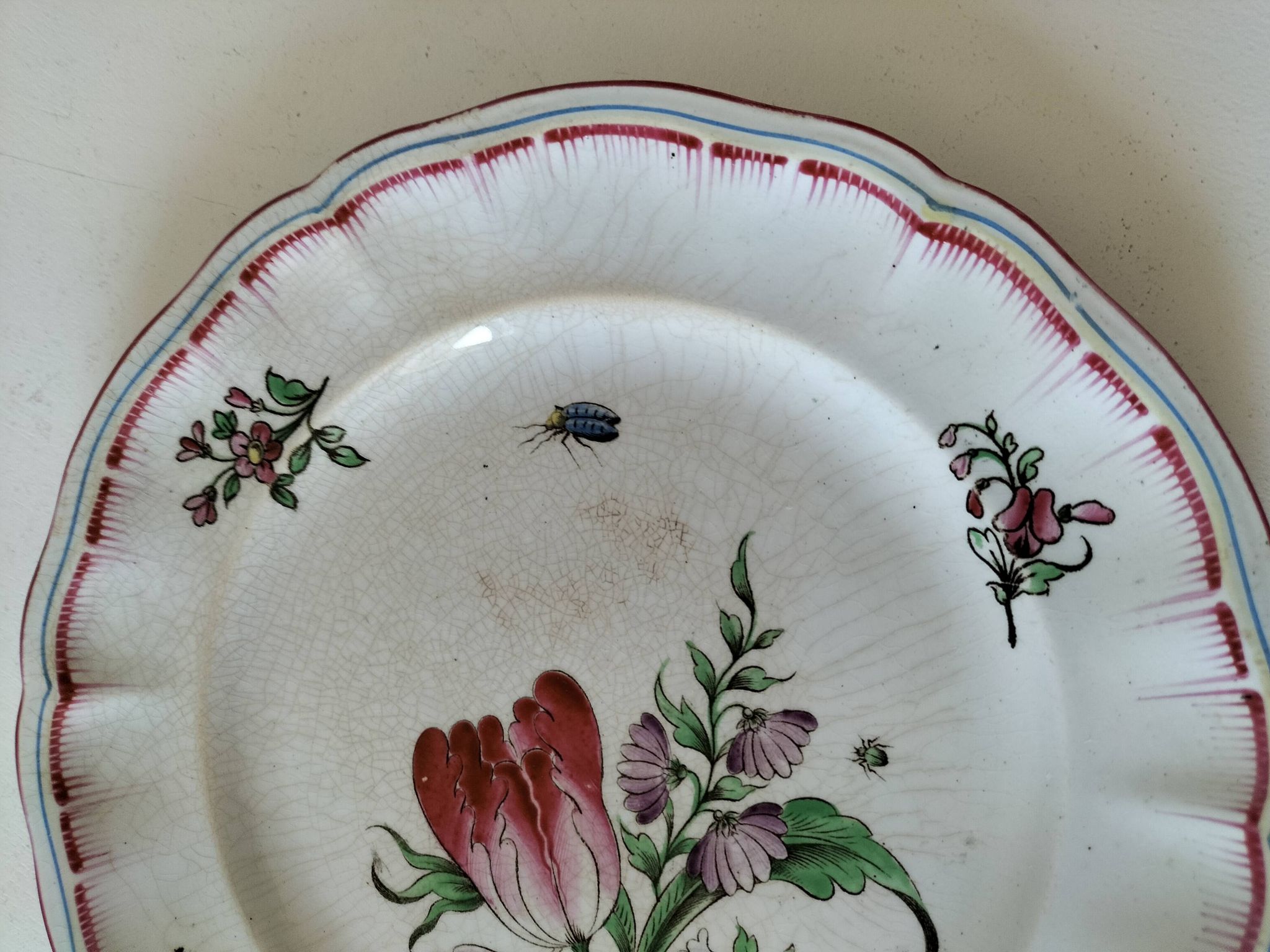 Antique Lunéville plate – floral and insect decoration – circa 1840–1860
