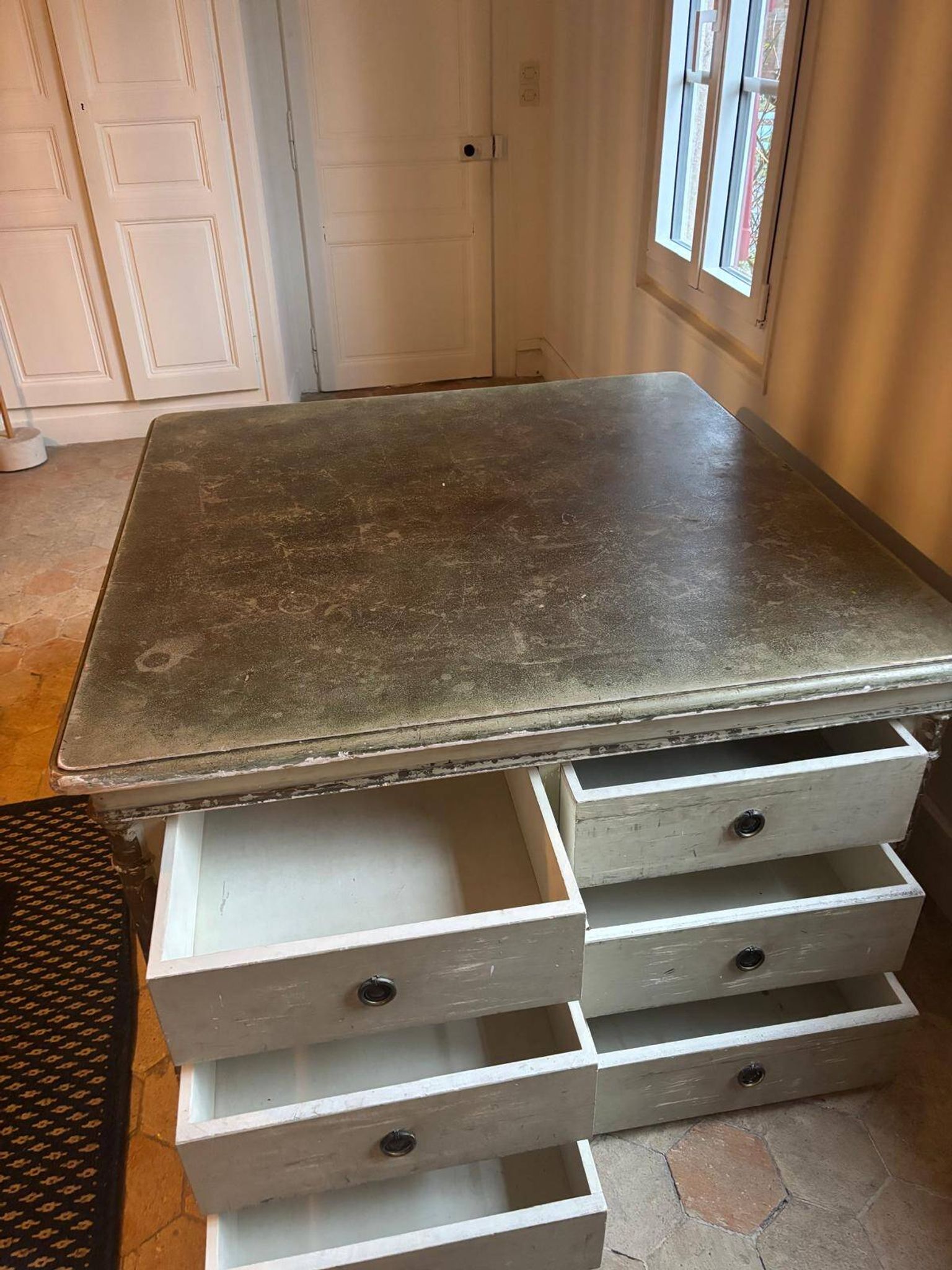 Old wooden workshop furniture – tabletop