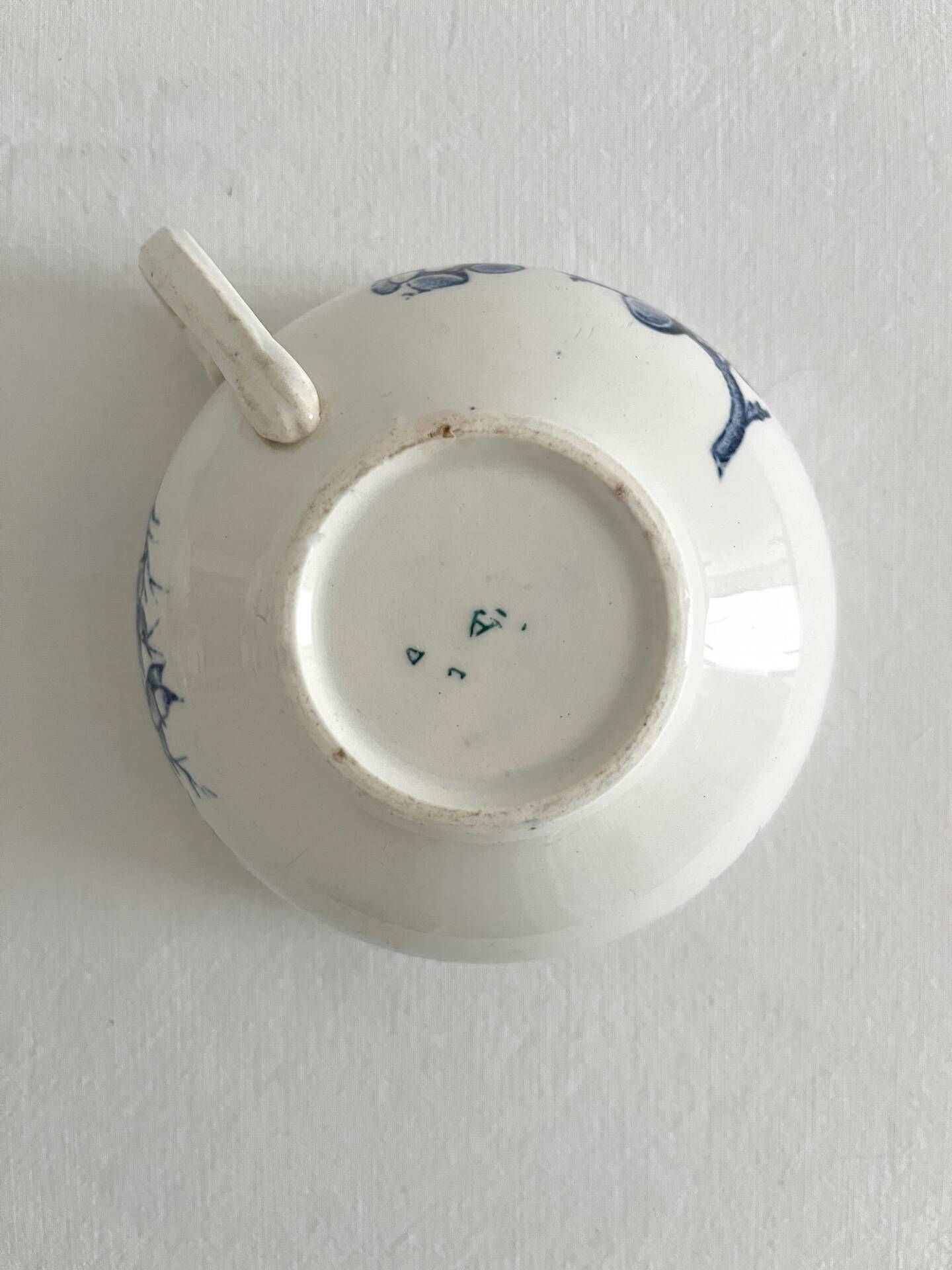 Antique ironstone cup "Carmen" Sarreguemines