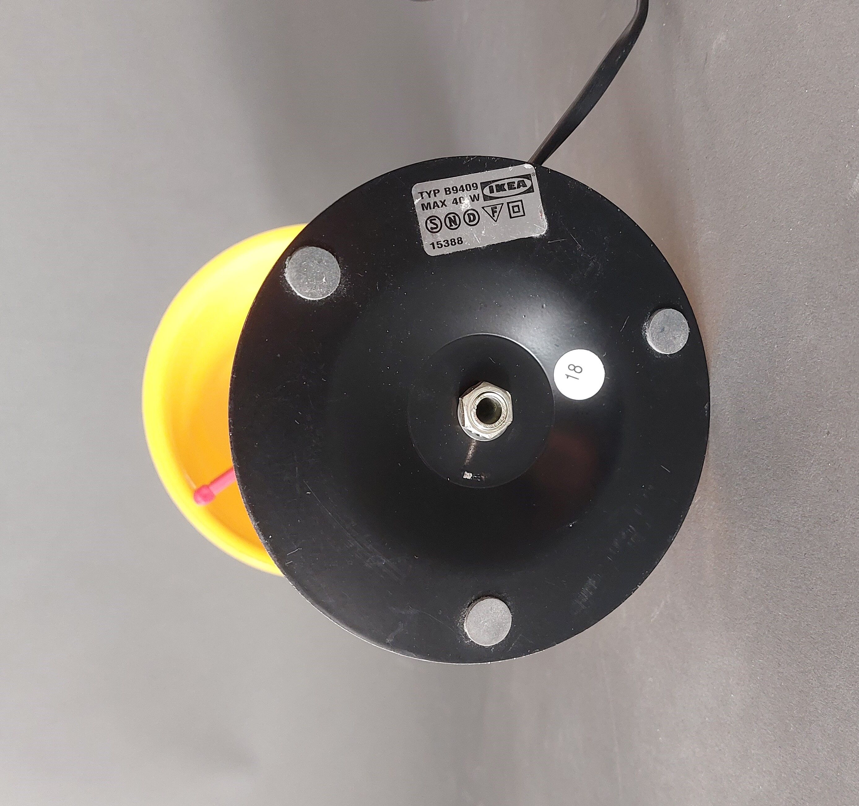 Lamp Ikea Memphis model B9409 made in Italy 1980's.